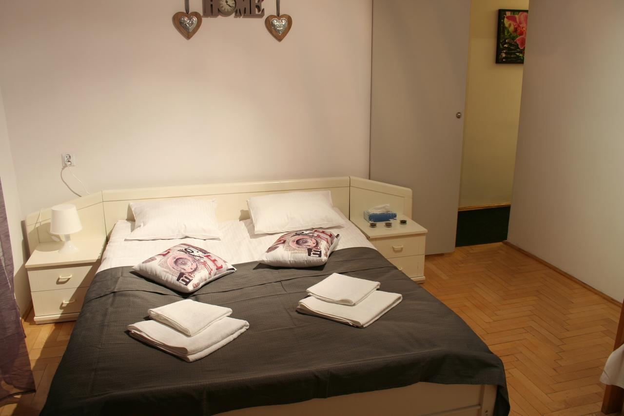 Apartamenty Varsovie Zelazna Extérieur photo