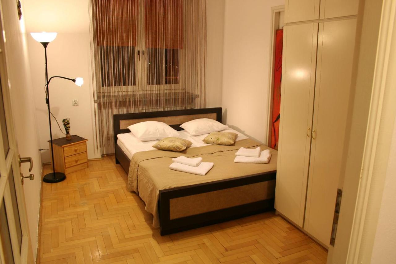 Apartamenty Varsovie Zelazna Extérieur photo