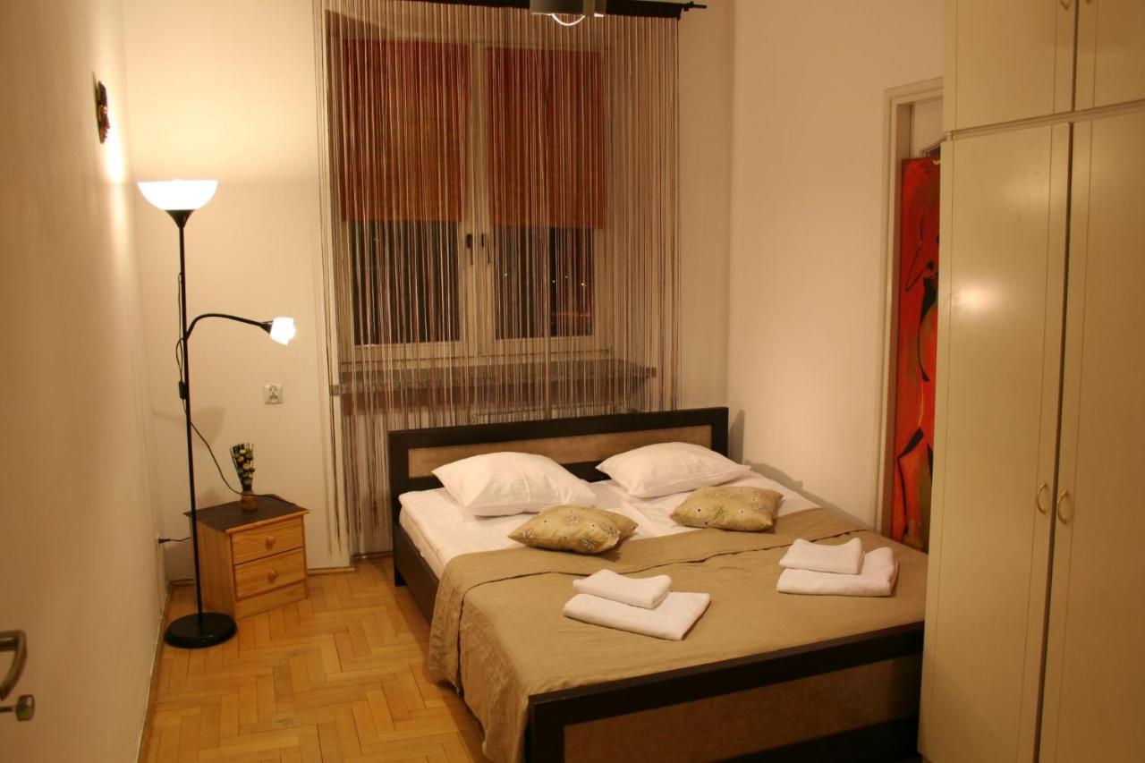 Apartamenty Varsovie Zelazna Extérieur photo