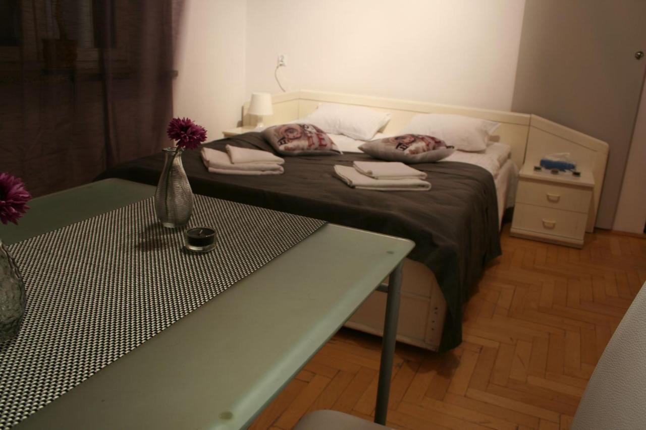 Apartamenty Varsovie Zelazna Extérieur photo