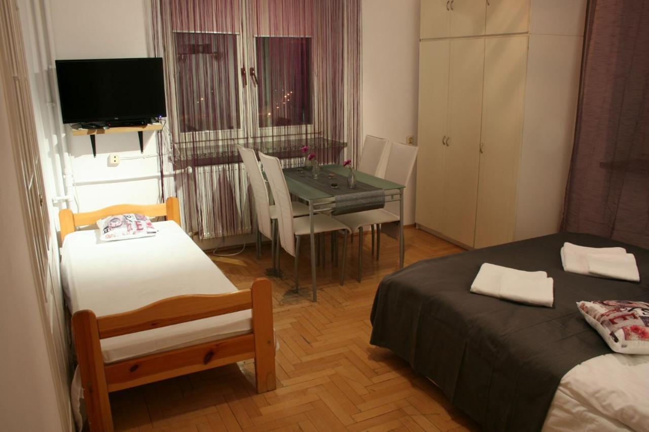Apartamenty Varsovie Zelazna Extérieur photo