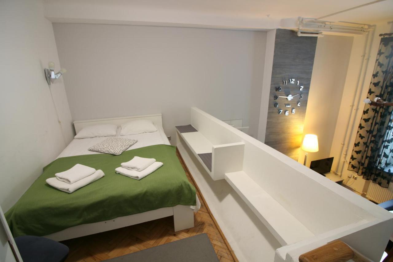 Apartamenty Varsovie Zelazna Extérieur photo